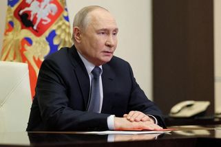 Putinův obraz siláka mizí. Kult dědů, který stvořil, se obrací proti němu - Novinky